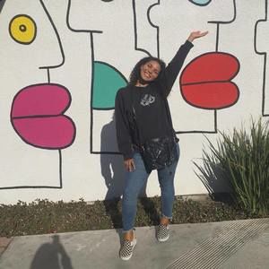 Meet your Posher, Regina